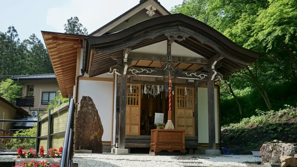 薬王寺