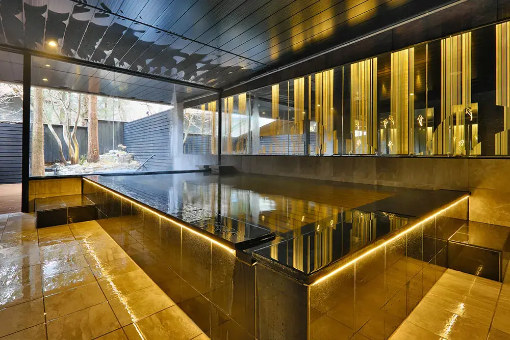 四万温泉 SHIN TOJI HOTEL LULUD 大浴場
