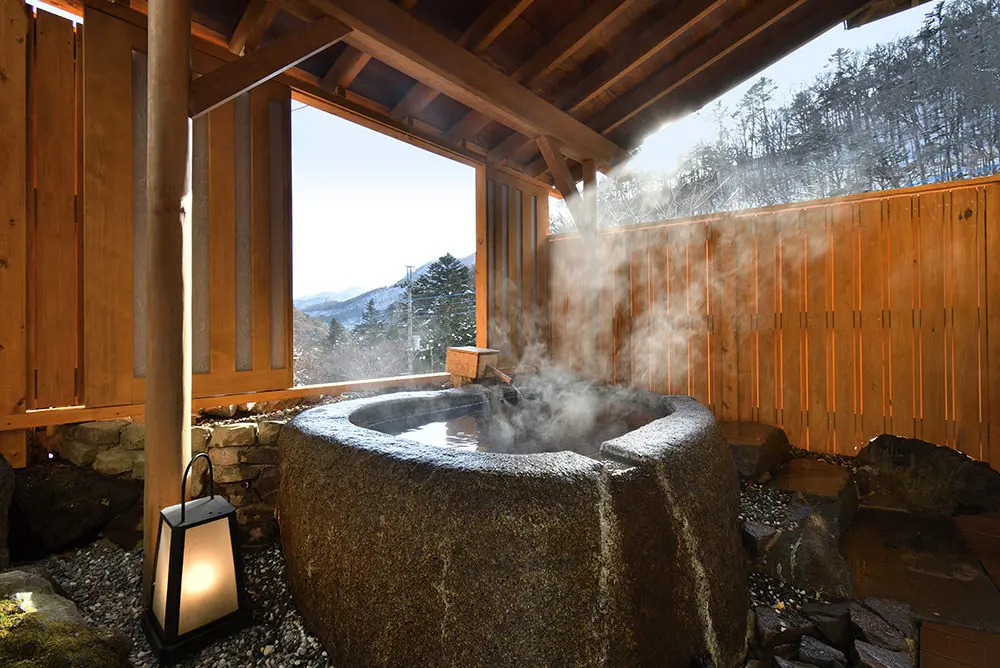 Open-air bath in guest room "Sakura"