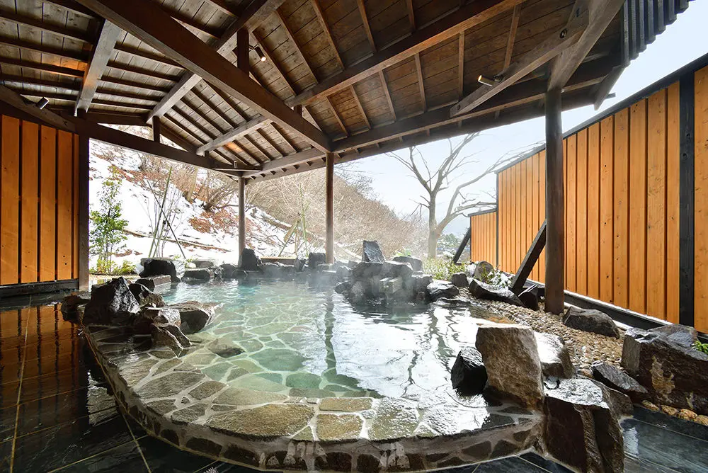 露天風呂「鹿覗きの湯」